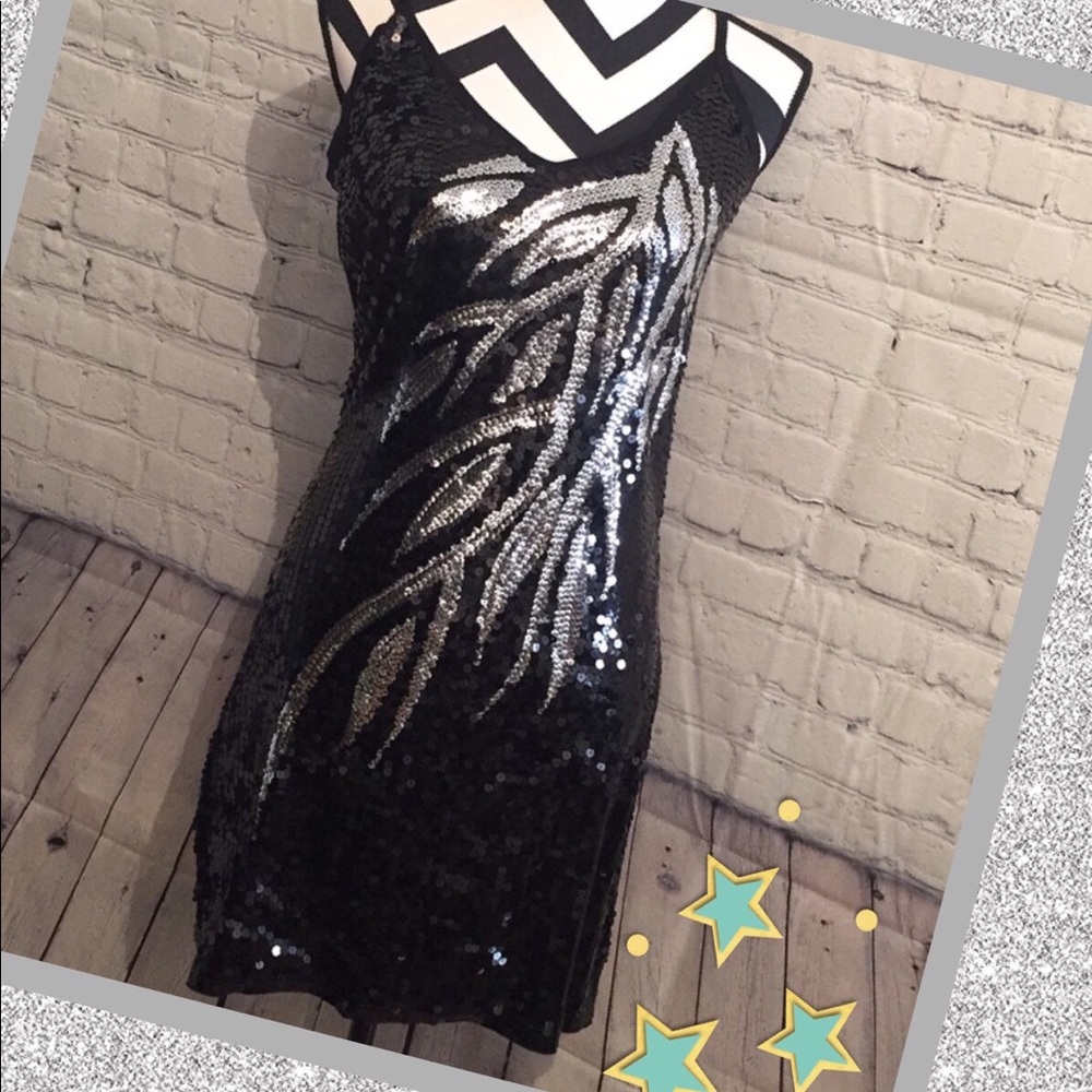 Connection 18 Sequence Dress